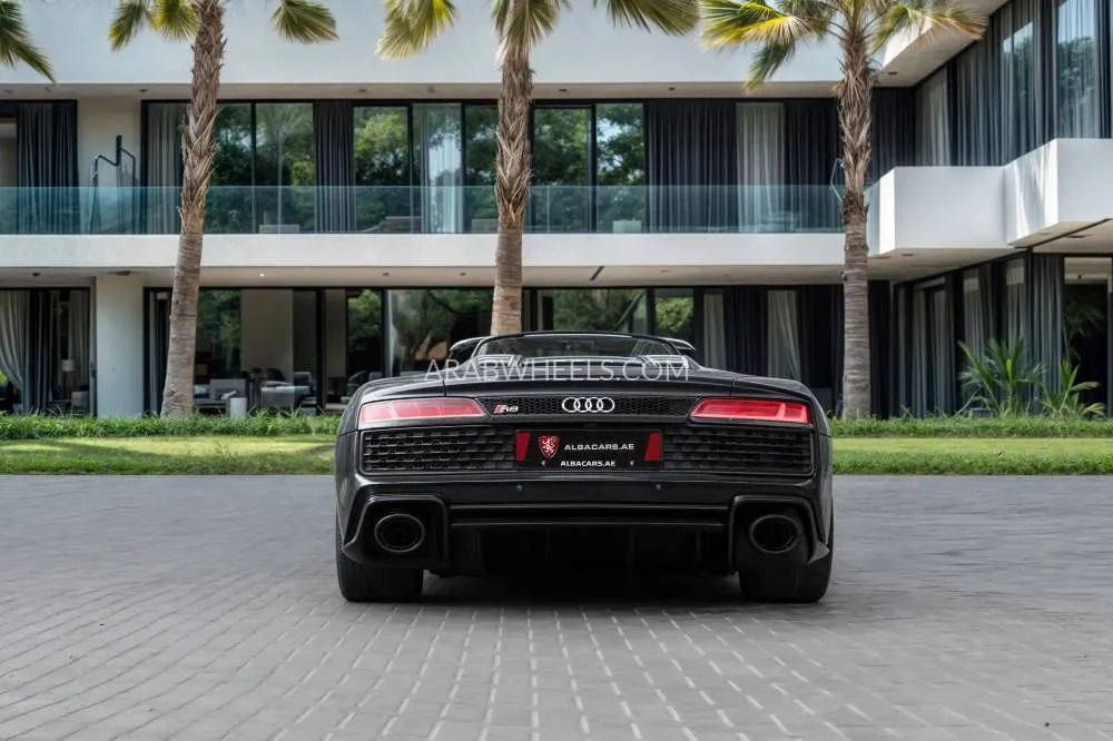 Audi R8 2021 for Sale in Dubai Image-5