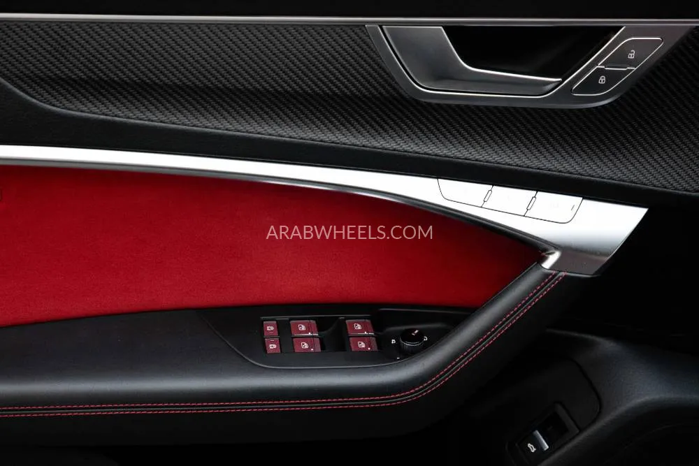 Audi RS 7 2022 for Sale in Dubai Image-15