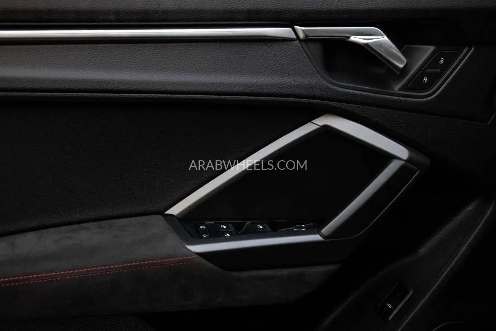 أودي RS Q3 2021 for Sale in دبي Image-12