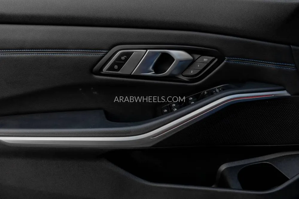 BMW 3 series 2020 for Sale in Dubai Image-15