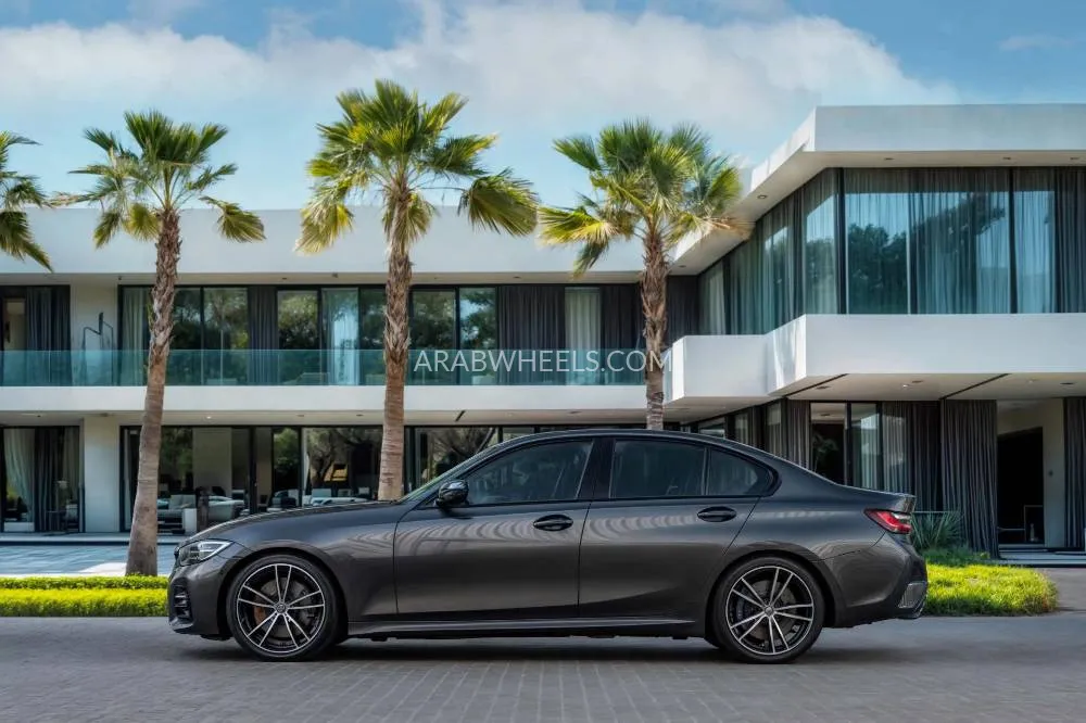 BMW 3 series 2021 for Sale in Dubai Image-2