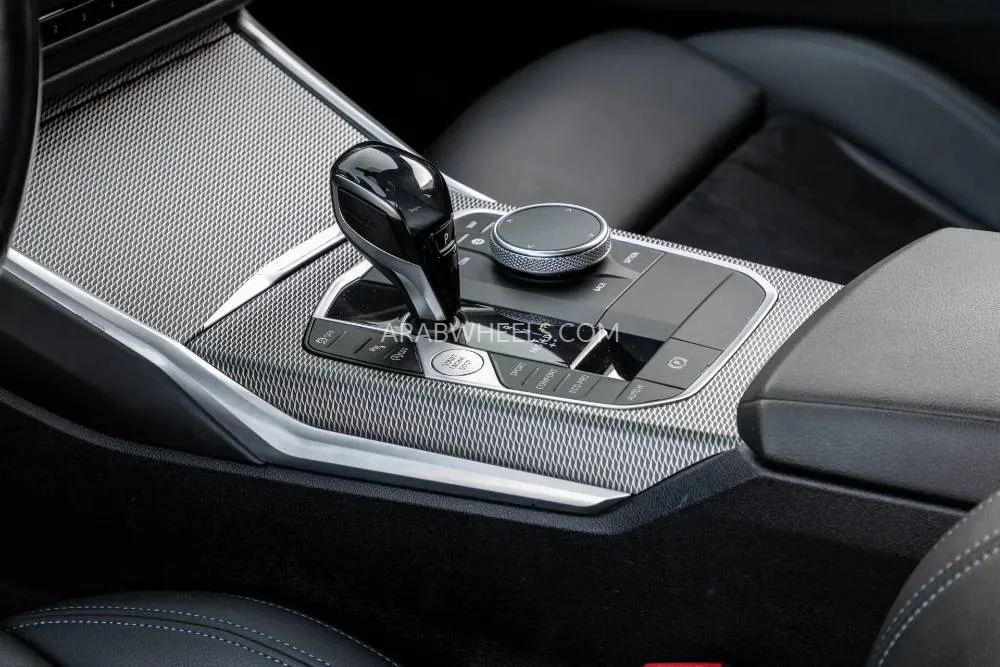 BMW 3 series 2021 for Sale in Dubai Image-10