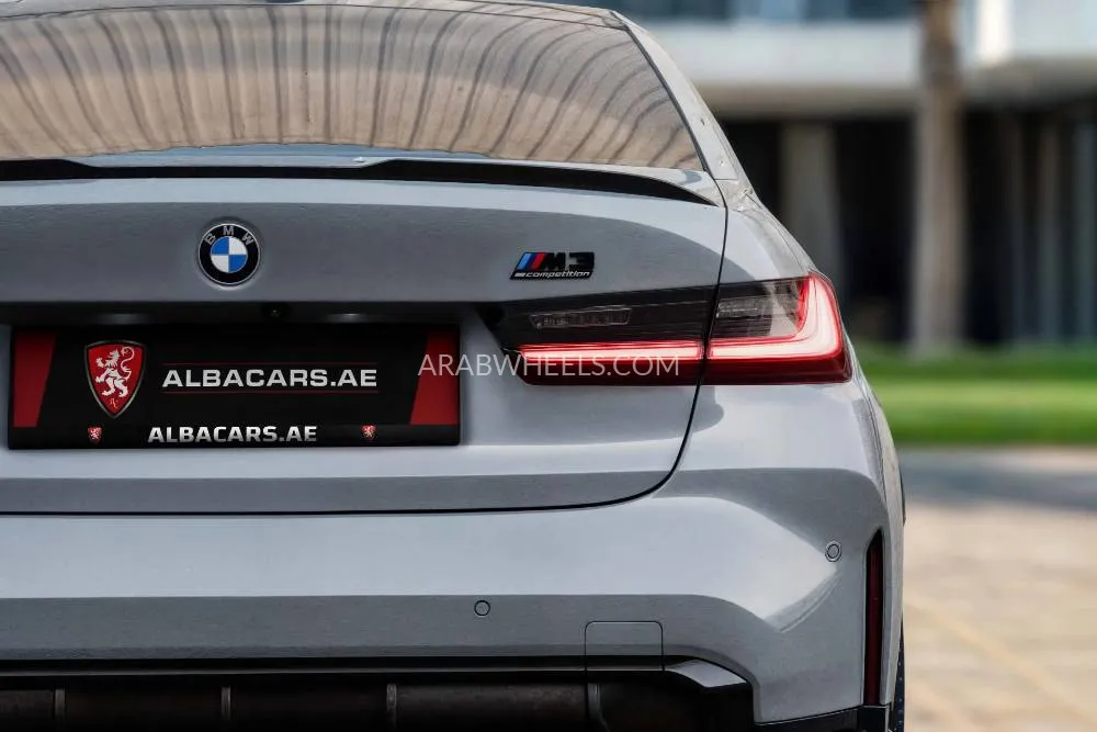 BMW 3 series 2022 for Sale in Dubai Image-6