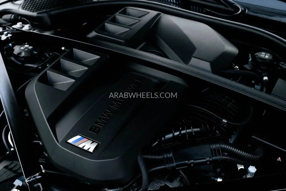 BMW M4 2023 for Sale in Dubai Image-18