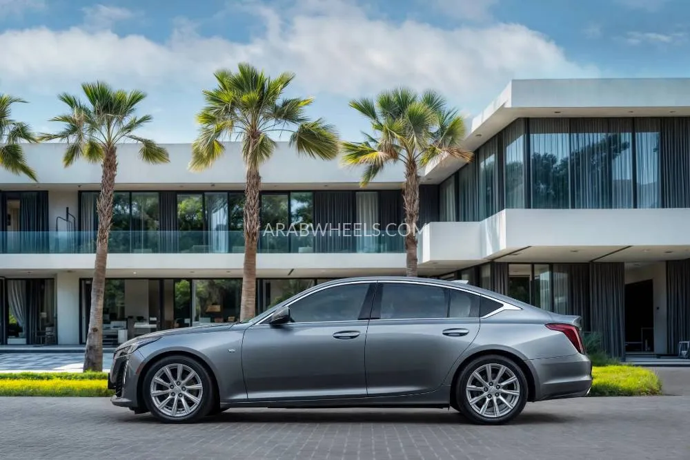 Cadillac CT5 2023 for Sale in Dubai Image-2