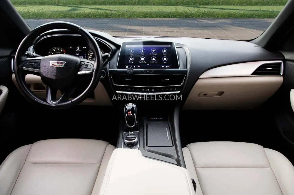 Cadillac CT5 2023 for Sale in Dubai Image-8