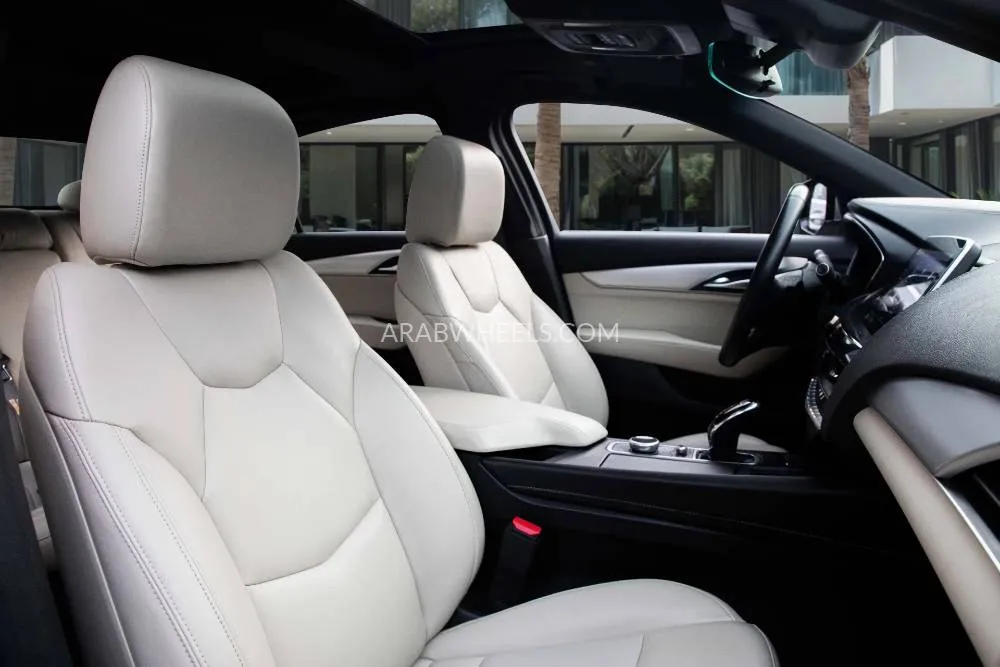 Cadillac CT5 2023 for Sale in Dubai Image-11