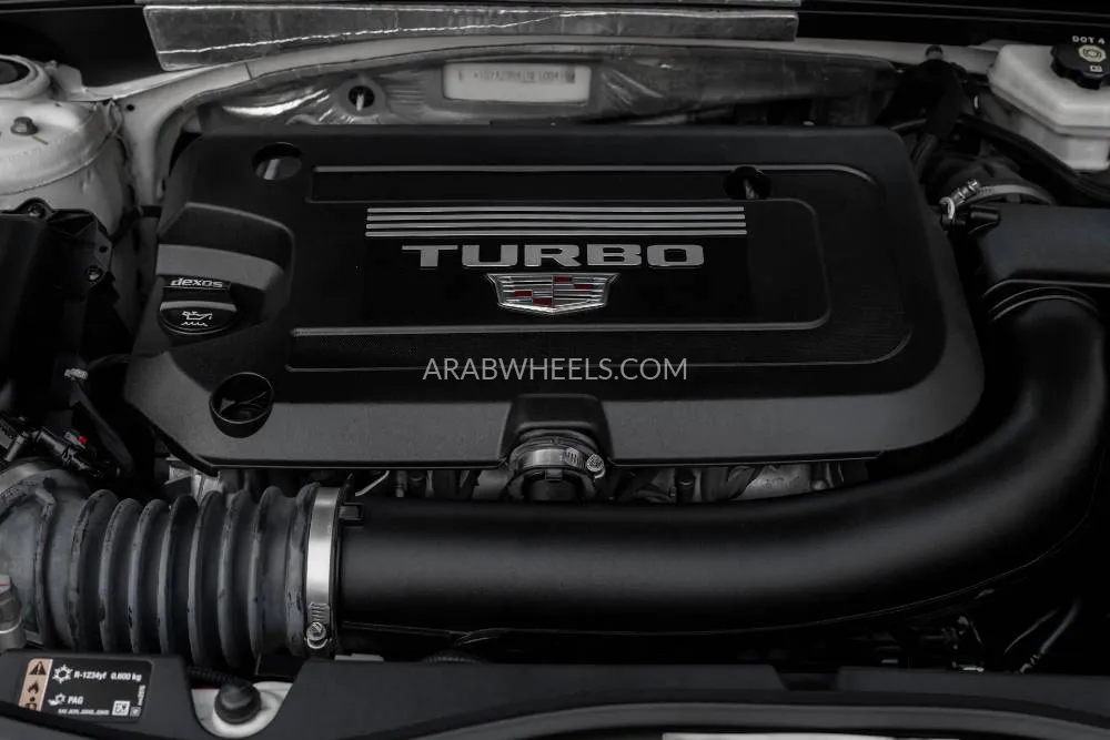 Cadillac XT4 2022 for Sale in Dubai Image-13