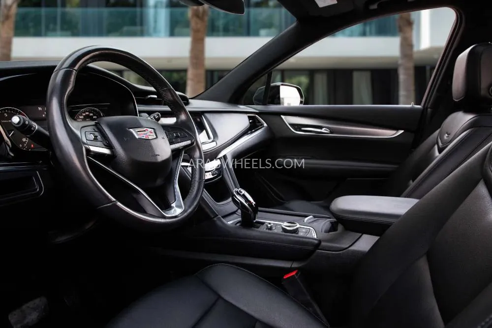 Cadillac XT6 2023 for Sale in Dubai Image-9