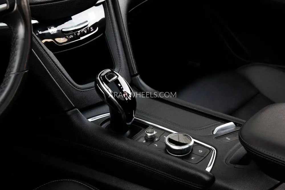 Cadillac XT6 2023 for Sale in Dubai Image-10