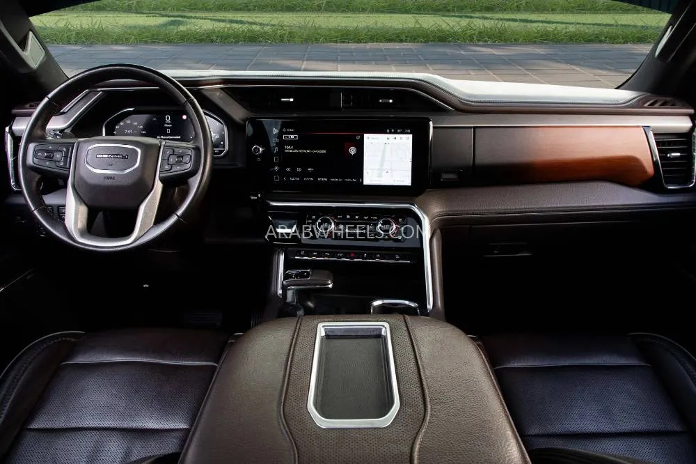 GMC Sierra 2022 for Sale in Dubai Image-8