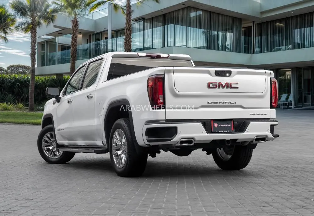 GMC Sierra 2025 for Sale in Dubai Image-3