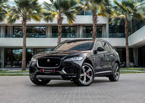 Jaguar F Pace 2017