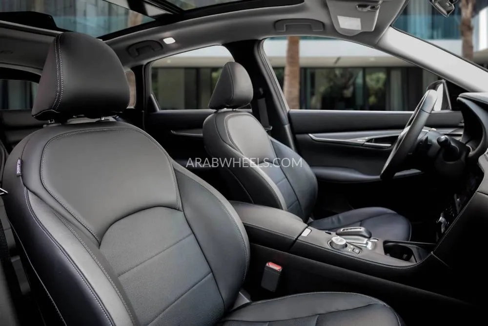 Infiniti QX50 2024 for Sale in Dubai Image-10