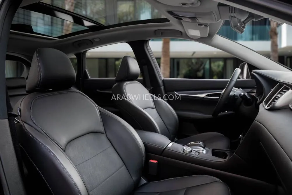 Infiniti QX50 2025 for Sale in Dubai Image-11