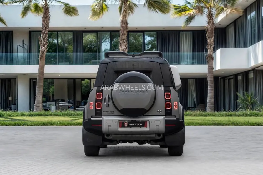 Land Rover Defender 2020 for Sale in Dubai Image-5