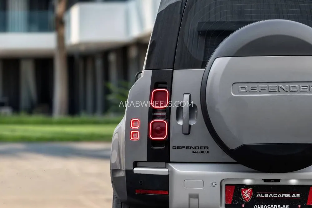 Land Rover Defender 2020 for Sale in Dubai Image-6