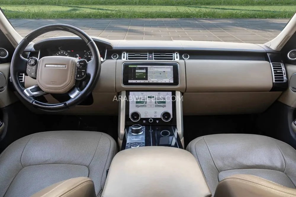 Land Rover Range Rover 2019 for Sale in Dubai Image-8