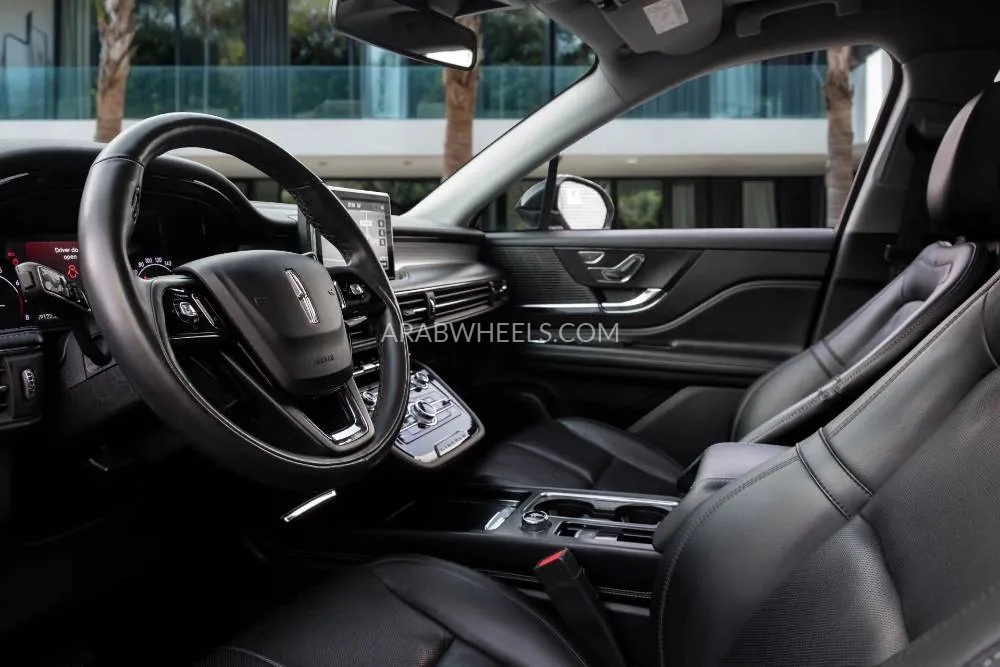 Lincoln Corsair 2022 for Sale in Dubai Image-9