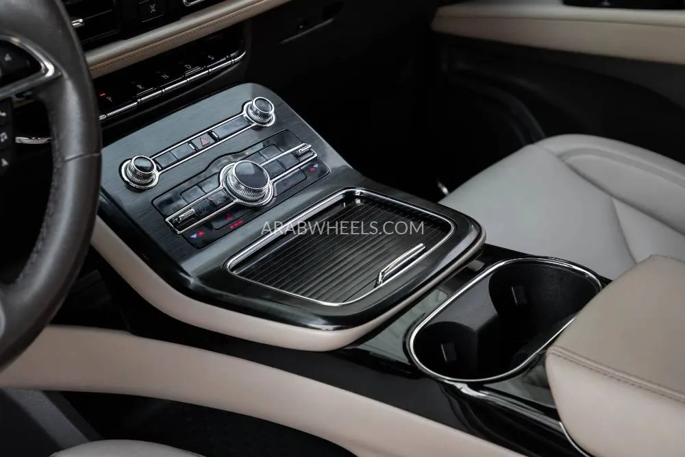 Lincoln Nautilus 2021 for Sale in Dubai Image-10