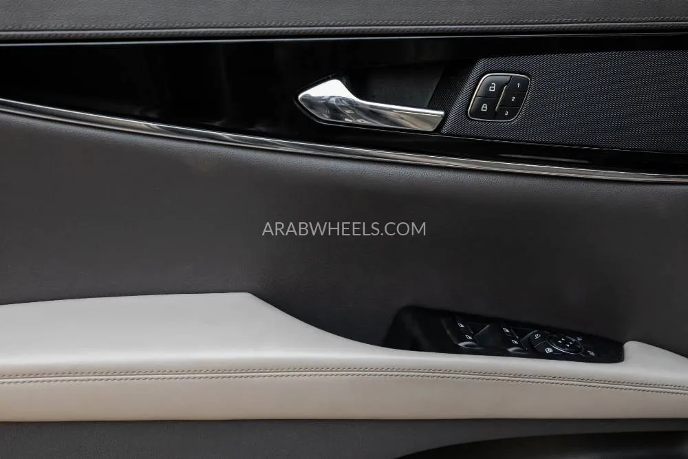 Lincoln Nautilus 2021 for Sale in Dubai Image-16