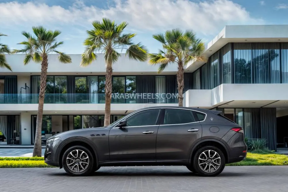 Maserati Levante 2022 for Sale in Dubai Image-18