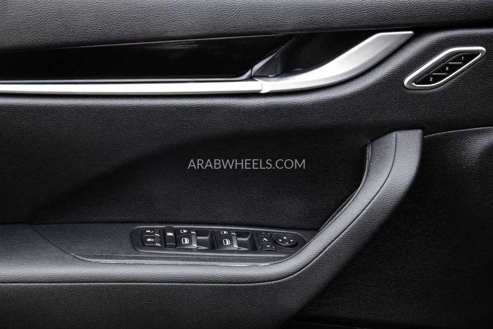 Maserati Levante 2023 for Sale in Dubai Image-15