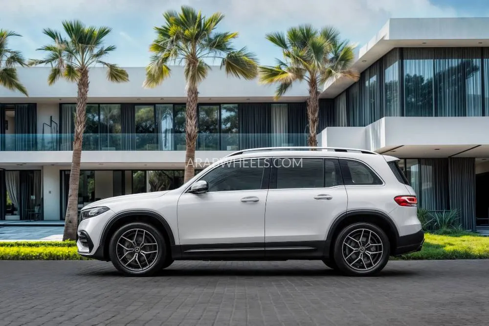 Mercedes Benz EQB 2024 for Sale in Dubai Image-18