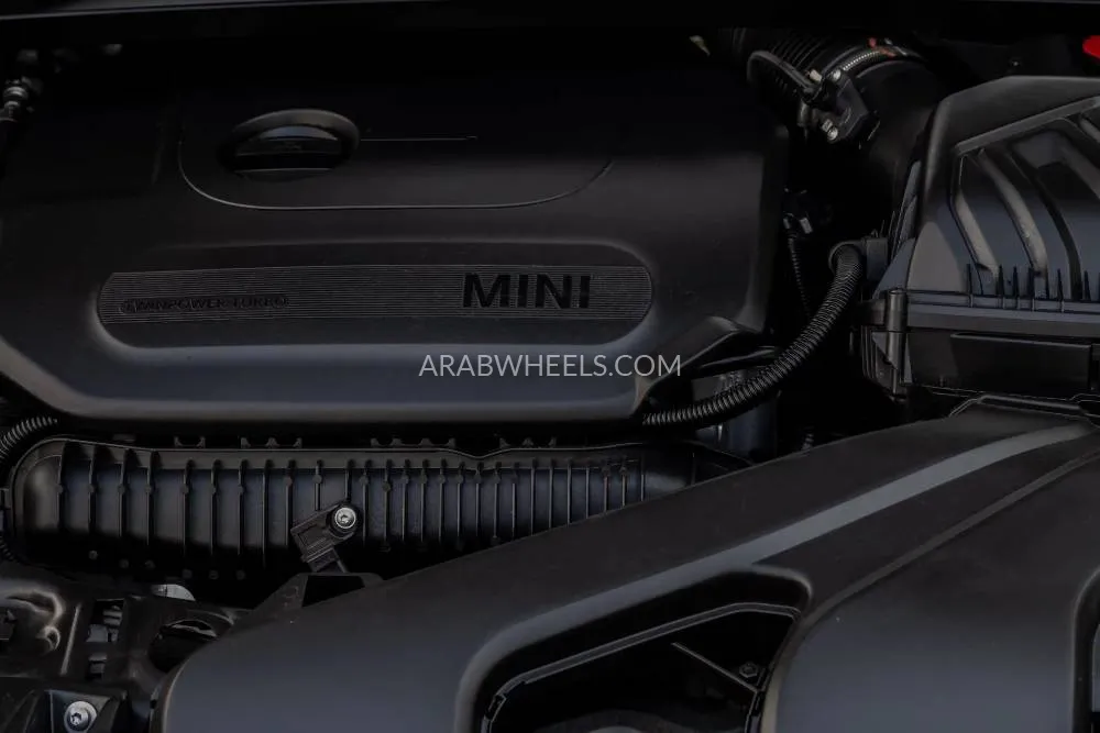 Mini Countryman 2020 for Sale in Dubai Image-14