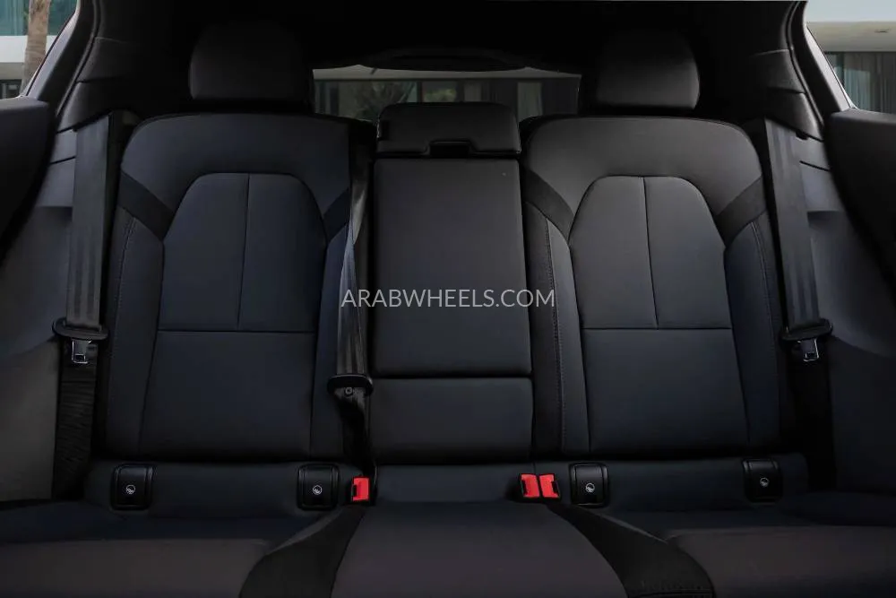 Polestar 2 2023 for Sale in Dubai Image-12