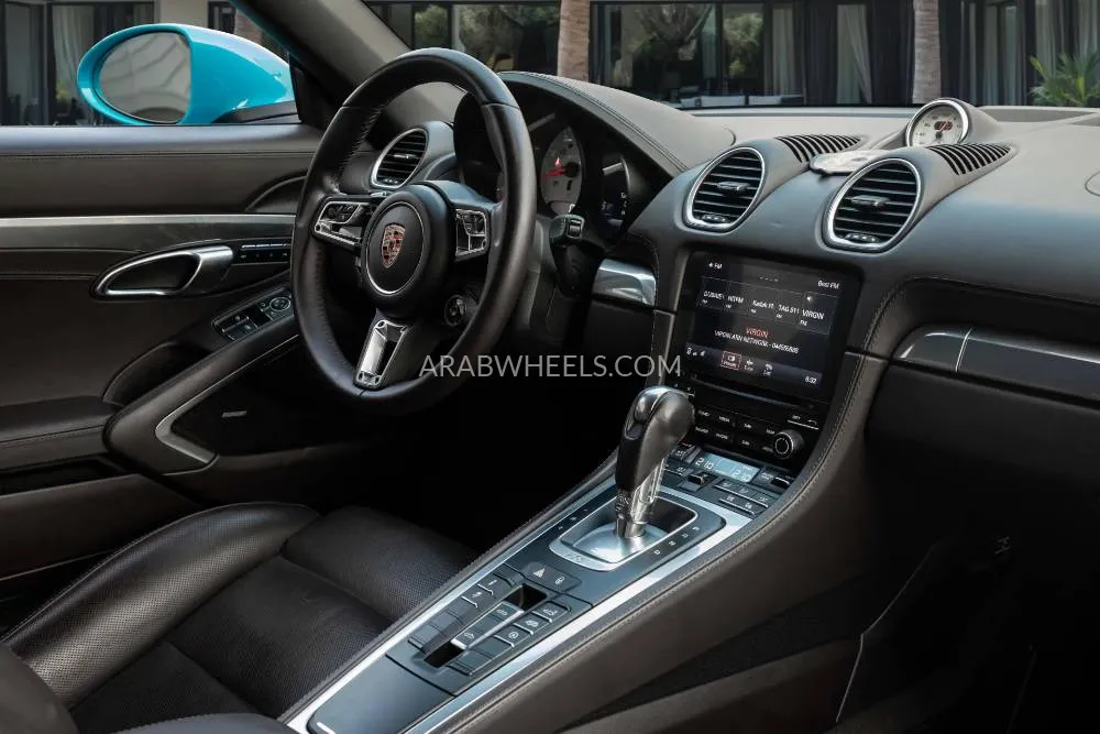 Porsche Boxster 2019 for Sale in Dubai Image-11
