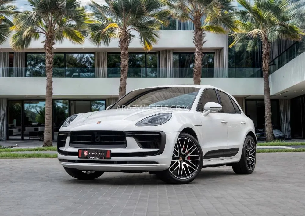 Porsche Macan 2024 for Sale in Dubai Image-17