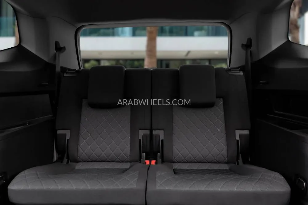 Volkswagen Teramont 2019 for Sale in Dubai Image-9