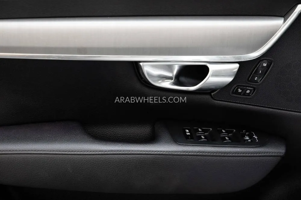 Volvo S90 2020 for Sale in Dubai Image-15