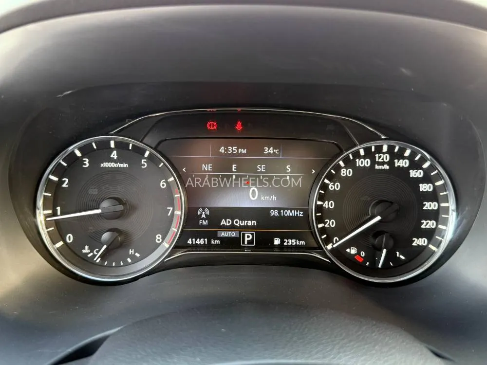 Infiniti QX80 2022 for Sale in Abu Dhabi Image-10