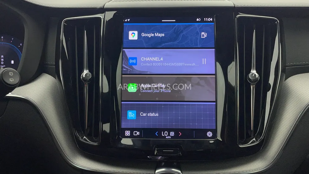 Volvo XC60 2023 for Sale in Dubai Image-15