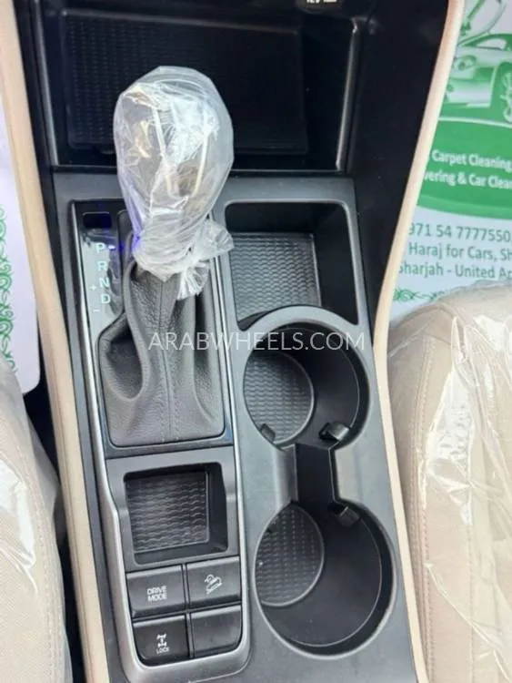 Hyundai Tucson 2016 for Sale in Sharjah Image-4