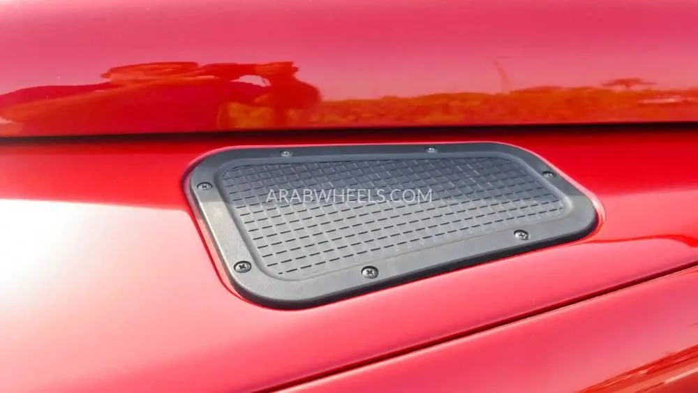 Land Rover Defender 2016 for Sale in Dubai Image-13