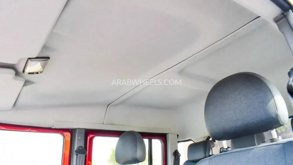 Land Rover Defender 2016 for Sale in Dubai Image-31