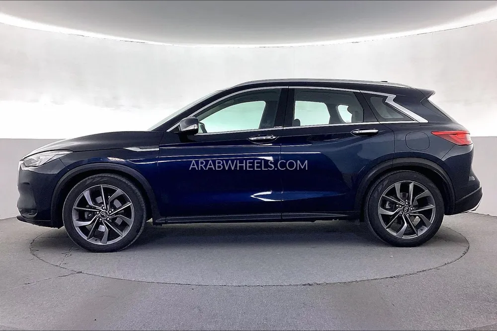 Infiniti QX50 2021 for Sale in Dubai Image-7