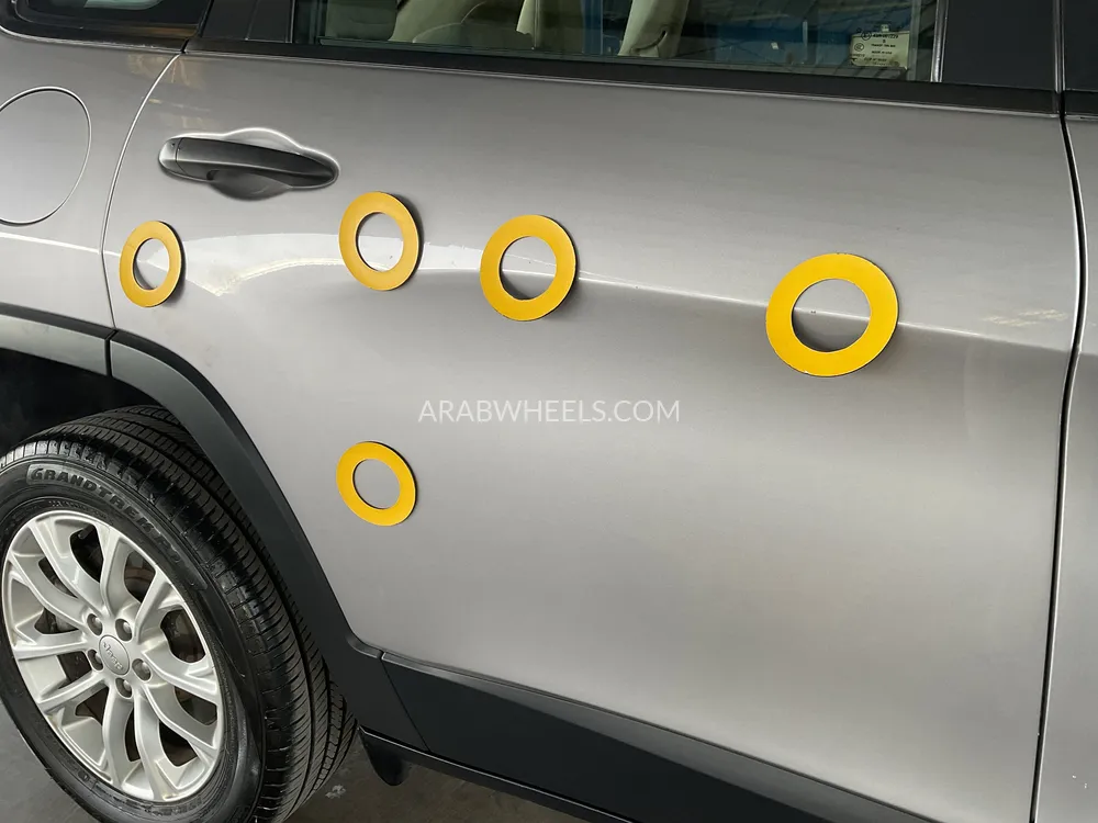 Jeep Cherokee 2020 for Sale in Sharjah Image-29