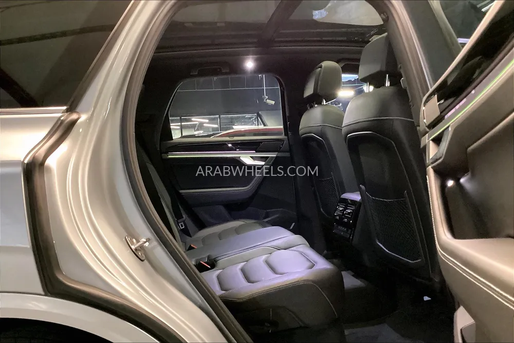 Volkswagen Touareg 2024 for Sale in Sharjah Image-23