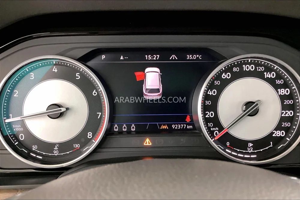 Volkswagen Touareg 2018 for Sale in Sharjah Image-12