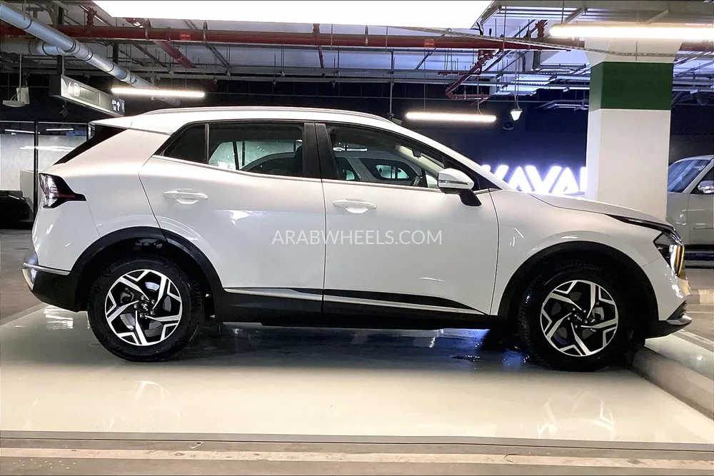 Kia Sportage 2024 for Sale in Dubai Image-7