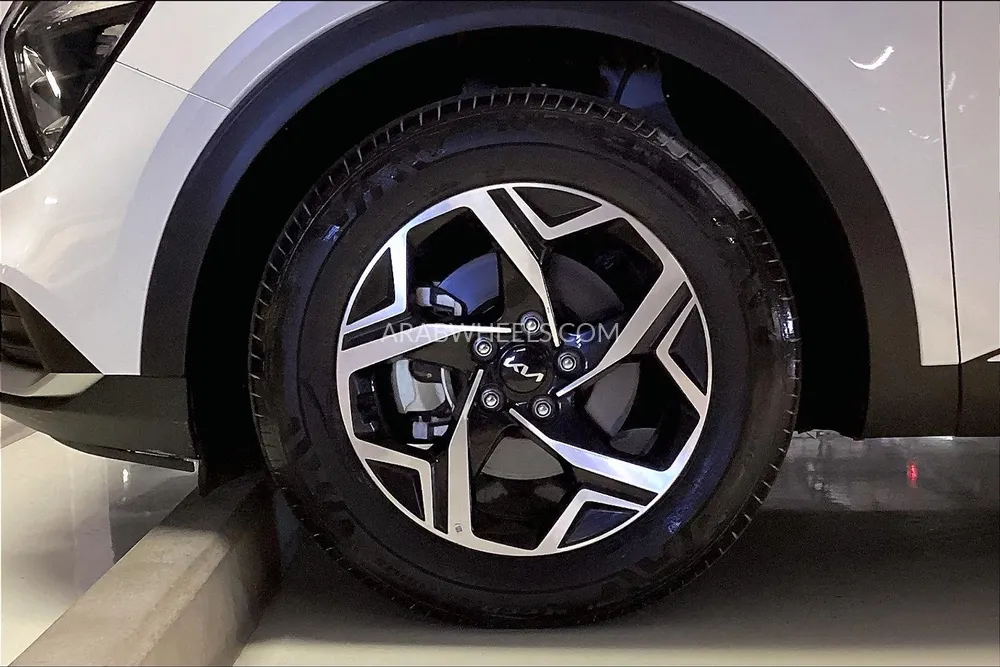 Kia Sportage 2024 for Sale in Dubai Image-9