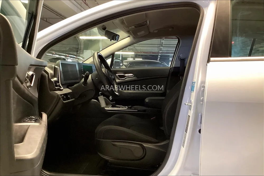 Kia Sportage 2024 for Sale in Dubai Image-22