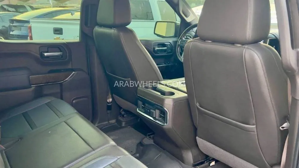 GMC Sierra 2022 for Sale in Sharjah Image-5