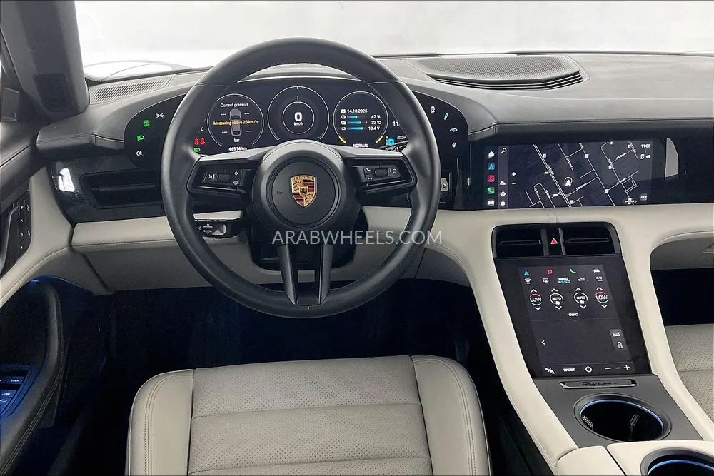 بورشه تايكان 2022 for Sale in الشارقة Image-16