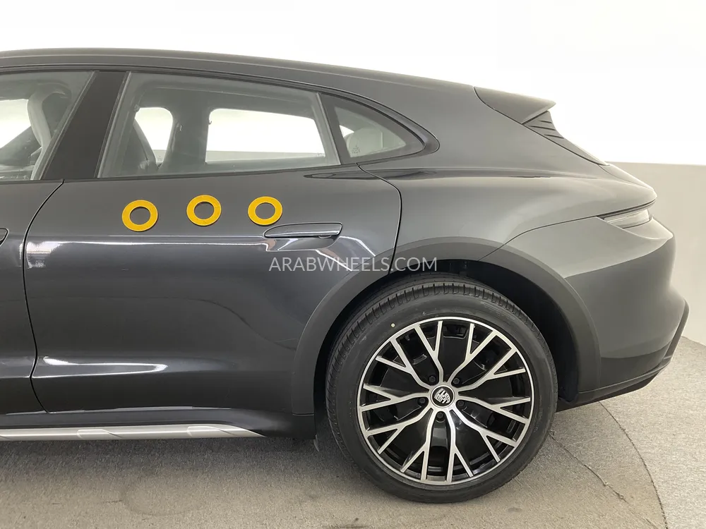 بورشه تايكان 2022 for Sale in الشارقة Image-30