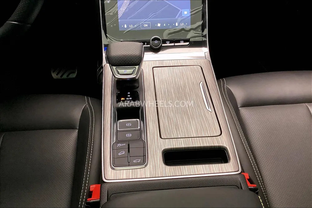 إم جي RX5 2025 for Sale in دبي Image-15